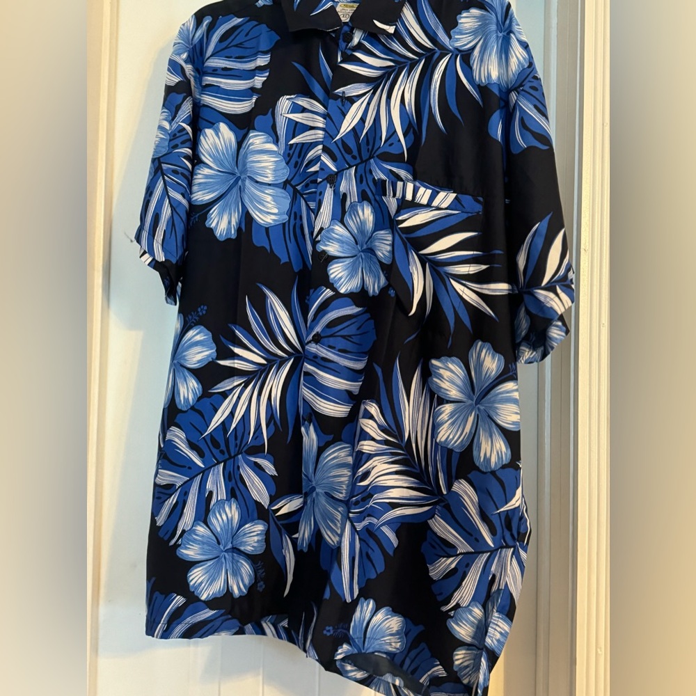 Men’s Hawaiian Shirt